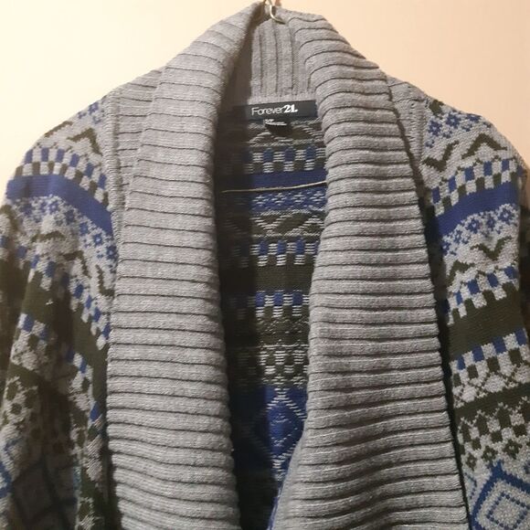 Forever 21 Shawl Poncho/Sweater Argyle/Dimond - Picture 7 of 10